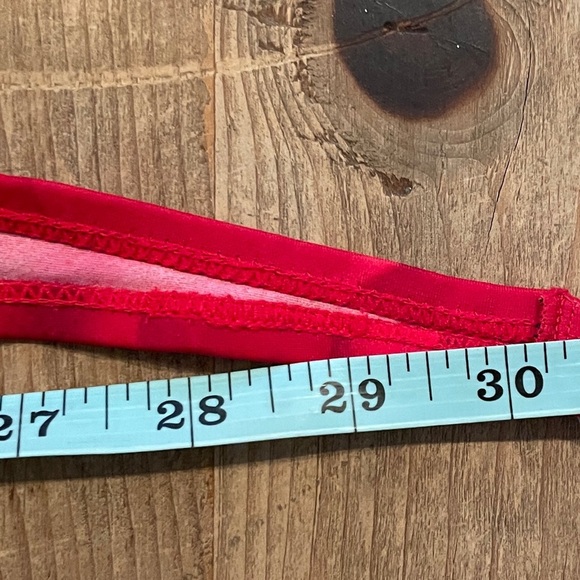 NWT Newport News Retro VTG Polynesian Red/Black floral Bikini Sz 14 - Picture 9 of 11